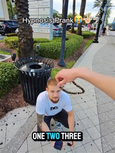 HILARIOUS Hypnosis Prank#shorts #comedy #prank