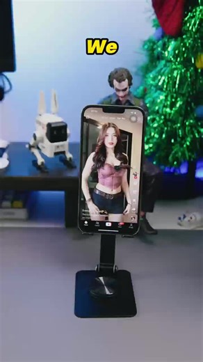 ZOZVO Bluetooth+2.4G Remote control scrolling Tiktok Instagram YouTube finger air Mouse with Touchpad for Android &iOS,Cursor Control,Video Scroll, PowerPoint control ,Compatible with PC, Laptop, Mobile, Tablet