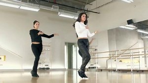 Pantene Pro-V Moisture Renewal TV Spot, 'Fuerza' con Selena Gomez