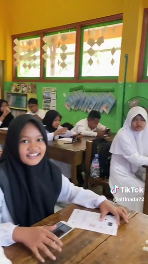 Buat Animasi Sendiri Menggunakan Scratch Jr.