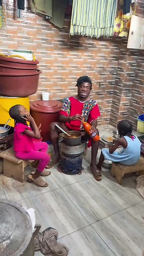 Comédie sur les mamans abusives en Côte d'Ivoire
