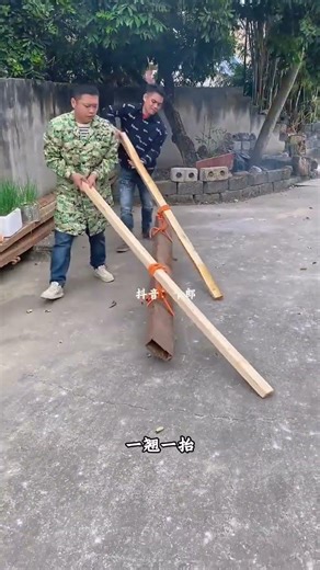 The best way to lift heavy objects is to lift heavy objects without feeling tired by shaking the