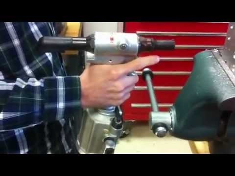 Huck 2013 Rivet Gun installing a 3/16" rivet