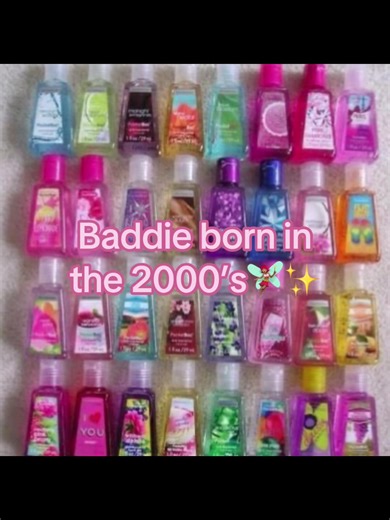 2000s Nostalgia: Embrace the Trends of a Generation