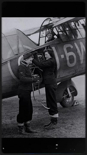 Wren radio mechanics testing the radio on a Lysander. #ww2 #aviation #military #aircraft | World War II Aircraft