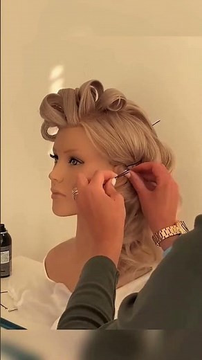 Classic Hollywood Waves in 60 Seconds #hairstyle #waves #tutorial