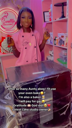 Celebrating Our New Cake Studio Opening!