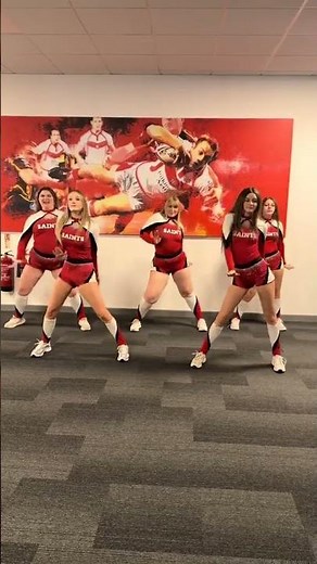 Double dutch bus 🚌 #cheerleader #lugby team #21 project # mollylong #doubledutchbuss