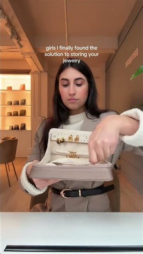 where has this been all our lives? #my parallelle #jewlerybag... #Shorts #my_parallelle