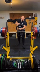 Zercher squats—an absolute must in Strongman. This movement is brutal, effective, and part of my regular routine. It’s one of my secrets for building real-world strength and staying battle-ready. And I do it all in @barbellapparel gear—built to move, built to take the pressure, and made for lifters like us. If your clothes can’t handle the grind, you’ve got the wrong gear. #NickBest #ZercherSquats #StrongmanTraining #BarbellApparel #BuiltForStrength #TrainHard #BestStrong #PowerAndGrit #Strength