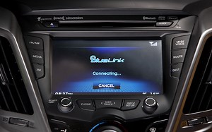 Hyundai’s Blue Link Ready to Take on GM’s OnStar