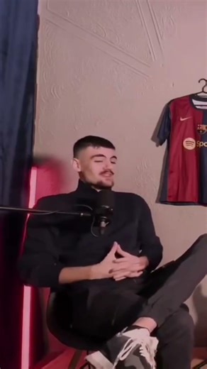 Ήταν πέναλτι κύριοι; #podcast #olympiacos #PsilaKaiKoutourou