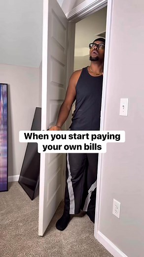 Not about to run my bill up #reelitfeelit #comedy #reels | LaTrez Anderson