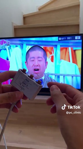 超かんたんにテレビを見る方法！！クリップがアンテナになるなんて・・・！