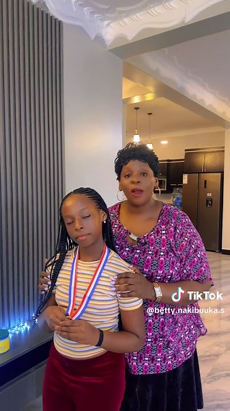 How to Clean a Clear Plastic Phone Cover