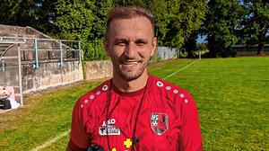 Jeton Spahija vom AFC Rinia Singen gibt den Ton auf und neben dem Platz an. Mit Videos!