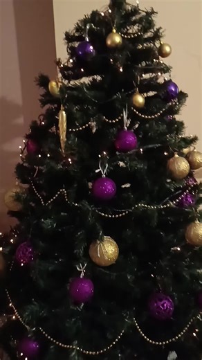 Βίντεο χρήστη Vaso Politi (@vaso.politi) με μουσική Κάλαντα Χριστουγέννων - Aliki Katsavou