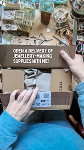 11K views · 368 reactions | Happy post! 朗 I do love a delivery of...