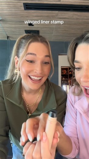 Trending & Useful Product Finds on Instagram: "All you have to do is stamp your eyeliner 😌✨ Such a timesaver! #wingedeyeliner #stamp #makeup #beautyfinds #cateye #cosmetics #explore #reels"