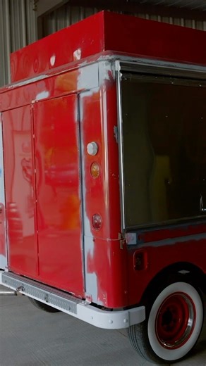 22K views · 747 reactions | A little TLC for this vintage postal truck! ️ Watch Shorty’s Dream Shop TONIGHT at 10|9c on MotorTrend TV, or stream now on MotorTrend+ | Javier "Shorty" Ponce | Facebook