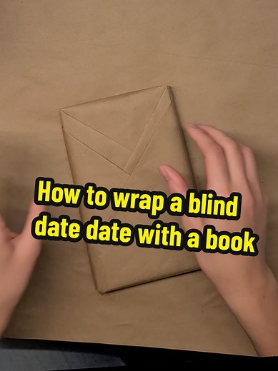 Blind Date with a Book: Creative Gift Wrapping Ideas
