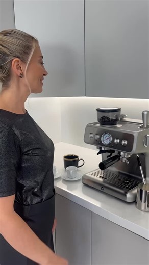 Zerrin | UGC Creator on Instagram: "Home coffee just got an upgrade ☕✨ Making café-style espresso at home is so easy with the Garvee 20-Bar Espresso Machine with Grinder. From fresh grinding to rich, smooth espresso — everything feels powerful, practical, and well designed. Perfect for daily coffee rituals and family use 🤍 A great long-term investment for anyone who loves quality coffee at home. 🔗 Link & discount code in my bio Use code: ZER10 @garvee_official #Garvee #GarveeEspressoMachine #E