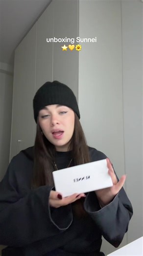 Unboxing occhiali Sunnei: una scoperta incredibile!
