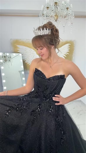 1.6K views | ✨퓑퓵퓪퓬퓴 퓓퓻퓮퓼퓼✨퓿 퓒퓪퓶퓲퓵퓵퓪 퓢퓽픂퓵퓮 #newdress #blackdress #camillastyle | Camilla Style | Facebook