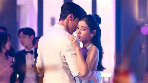 Dynamite Kiss episode 1 recap: Go Da-min’s bad day turns into an unexpected love story