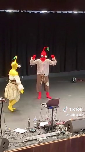 Pikmin Cosplay Fun at Fantasy Scotland Convention