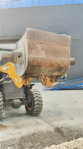 Loader Mixer Bucket | Stable & Precise for Mountain and Ground Operations #earthopstv #automobile