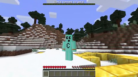 Minecraft but Everything I Touch turns to gold