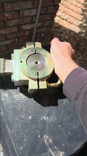 How to open Liftmaster a swing gate operator manually