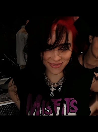 A quick little edit #billieilishedit #eilishbillie #billieeilishfanpage #myfuture #billieeilishfan #billieeilish #billieeilishedits #eilish #billieilishfan #billieedit #billieilish #billieilishedit #edits #edit #billie #editor #editing #loveedits #fyp #foryoupage #foryou #trending #viral #followme