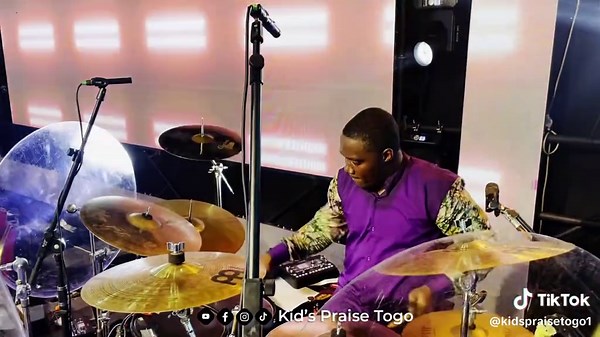 Gospel Adoration: Écoutez Kid's Praise Togo