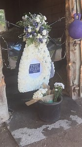 All Class: Brendan Walsh brings Test wreath to Melanie Giddings ❤️❤️ Forever Maple Leaf Mel 🙏 | The Real Players Inside The Backstretch