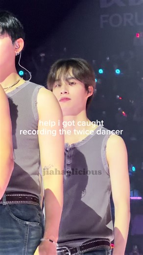 Exciting Moments at the Twice Concert with Mina and Tzuyu