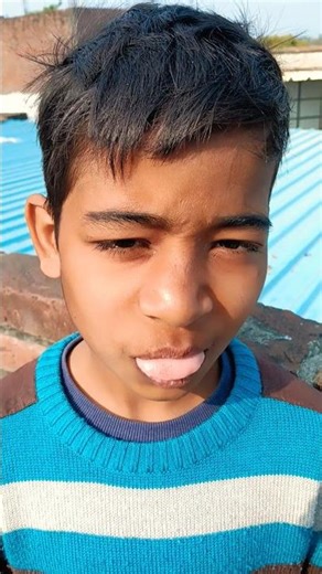 train kabhi puncture nahi hoti 🤣😂