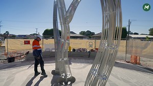 👀 Something for all to see: The Spirit Tree 🙌 Introducing ‘Bolya Moodoort’ - Magic within the paperbark, the latest art installation along the Armadale Line. 🌳 Inspired by the melaleuca tree, the sculpture represents the Noongar people in the south-west. “The spirit (melaleuca) trees represent the spirit of the people and the land here” - Justin Martin “The melaleuca tree is so important because it’s used for ceremonies, shelters and it's got medicinal qualities. It really dances and represen