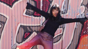 ✨Deine instax, dein Style mit @moxeb. Setze dein Statement mit der neuen instax mini 40 Sofortbildkamera und verleihe deinen Aufnahmen einen einzigartigen Retro-Charakter.✨  Zum Beitrag: https://fujifilm-instax.de/news-details/die-neue-instax-mini-40-sofortbildkamera-setze-dein-statement-im-retro-design/ | instax.de | Facebook