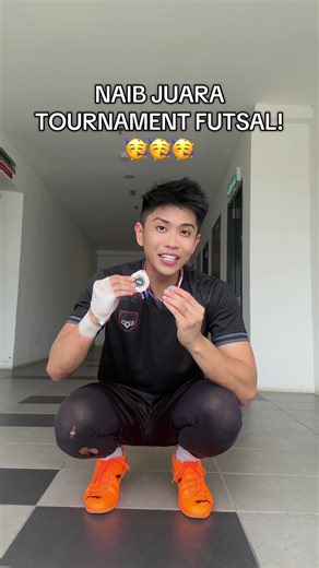 Kasut Baru dan Kejayaan Tournament Futsal