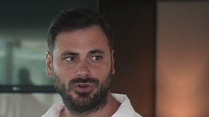 Oženio se Stjepan Hauser: Godinama bio u vezi sa Jelenom Rozgom, a njegovo srce na kraju osvojila fatalna brineta (FOTO)