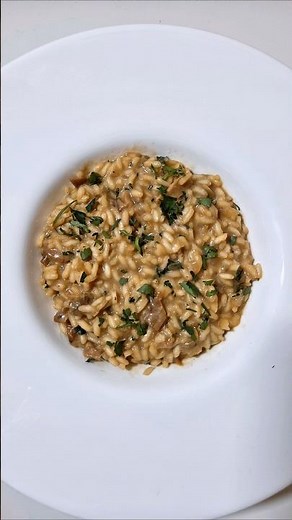 Risotto ai Funghi Porcini Secchi 🇮🇹 Dried Porcini Mushroom Risotto