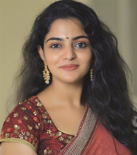 Nikhila Vimal Wiki, Height, Age, Boyfriend, Family, Biography & More - WikiBio