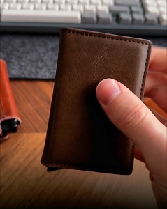 Why 100,000 Men Choose Our Wallet: ✔ No more fumbling for your cards ✔ Smooth trigger access ✔ Slim logo-free design ✔ Advanced theft protection ✔ 1-Year warranty Upgrade your wallet today: https://simplofficial.com/products/simpl-toggl-wallet | Simpl