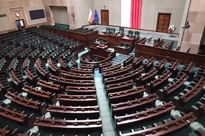 Podział mandatów w Sejmie. Kto uzyskał większość?