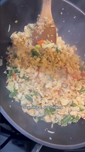 VEGAN Re-Fried Rice - No Chop Recipe 🥡 SO easy!
