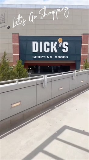 Shopping at Dick’s Sporting Goods 🛍️ ⭐