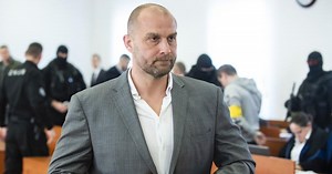 NESKUTOČNÉ! Oligarcha Bödör je poriadne za vodou, jeho rodina vlastní toto MEGA SÍDLO!