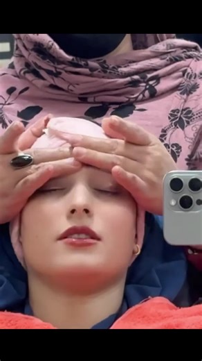 Bridesmaid Makeup Tutorial: Daily Routine with Face Masks